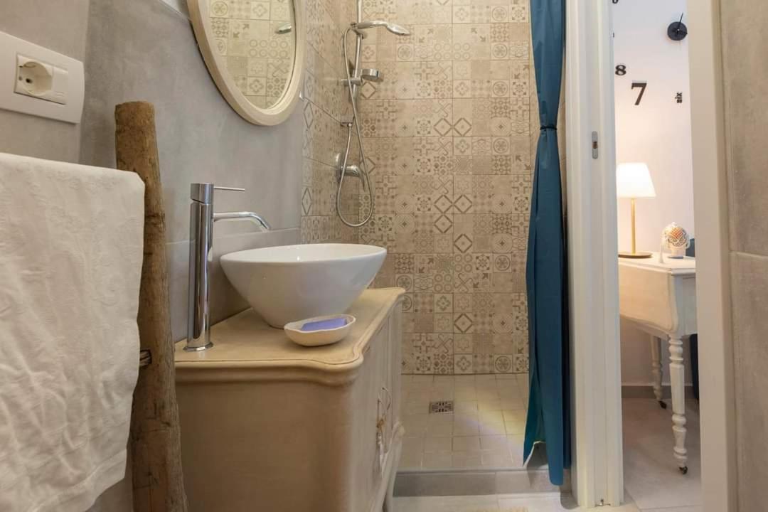 דירות קונברסאנו La Petite Maison מראה חיצוני תמונה